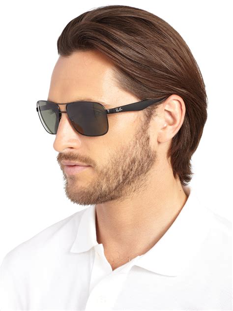 pilot aviator sunglasses for men.